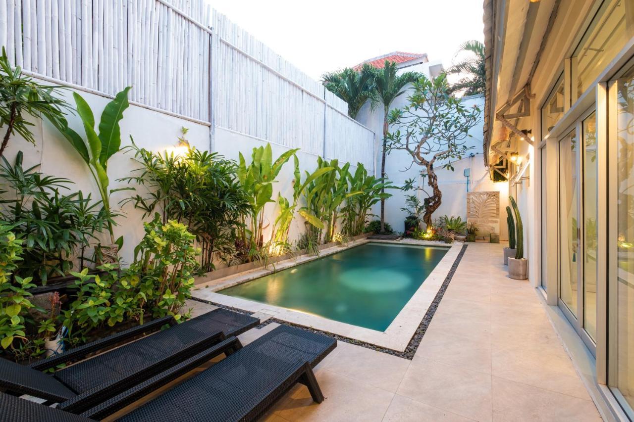 Villa Maya Seminyak Exterior photo